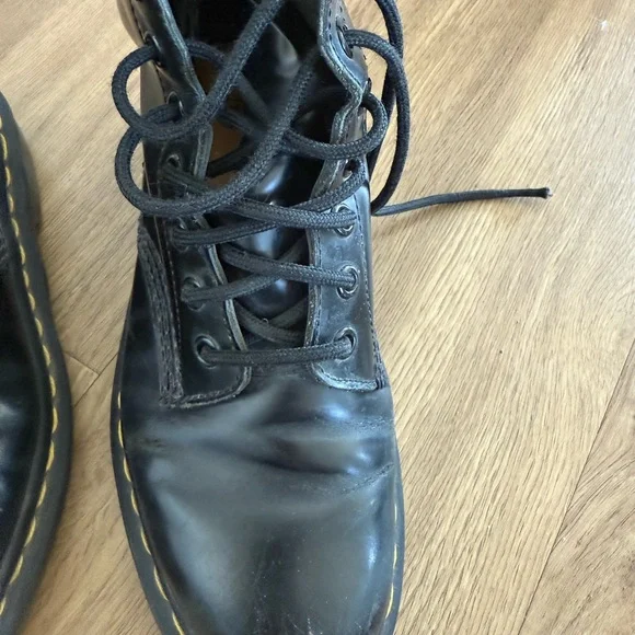 Dr Martens Black Leather Lace-Up Combat Boots - Woman - Picture 6 of 11